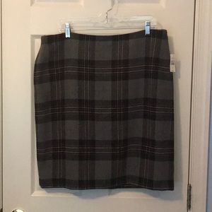 Talbots Grey plaid wool, lined skirt NWT, Sz 16